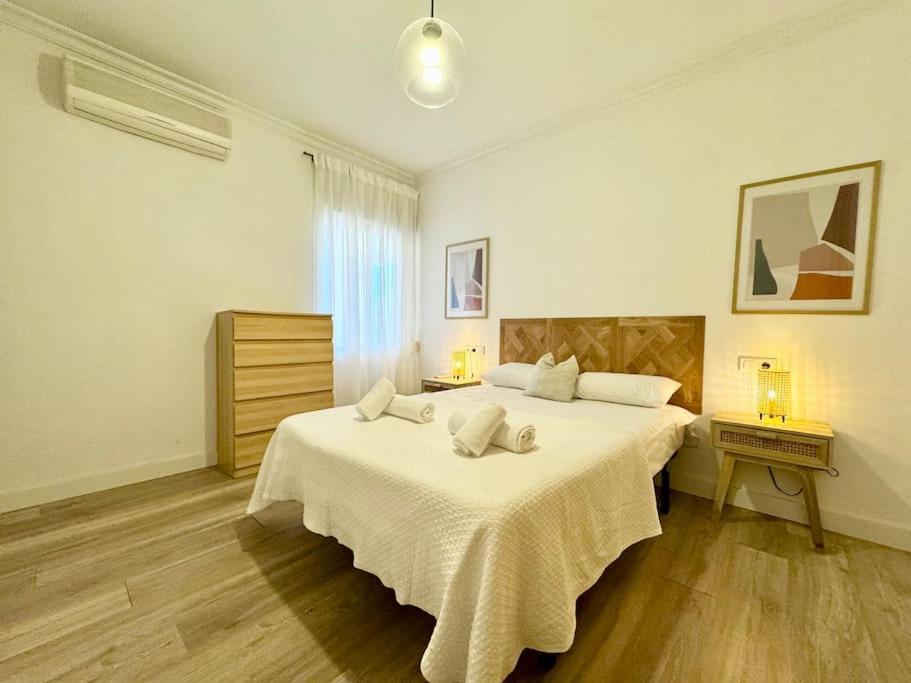 Apartment Fancy City Center Soho With Terrace & Ac